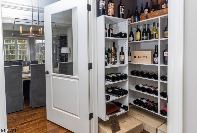 THE BROWNSTONES - Residential