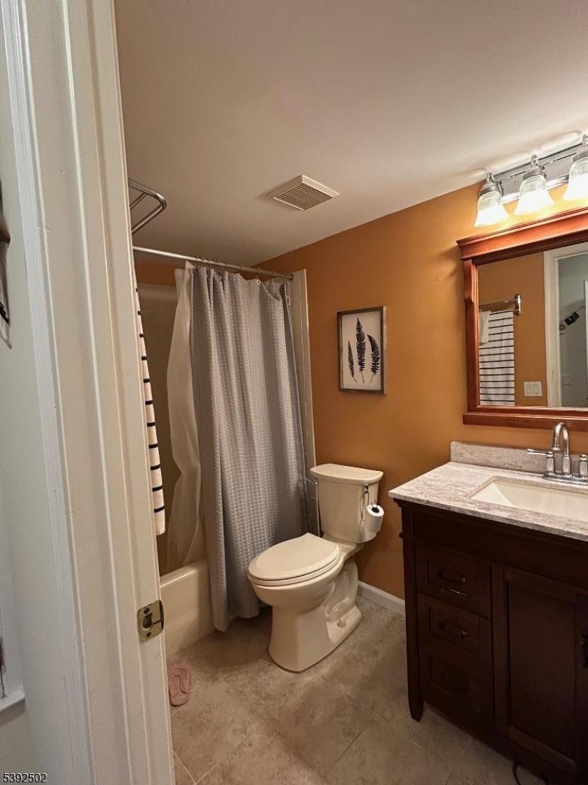 Crestmont Highlands - Residential Lease