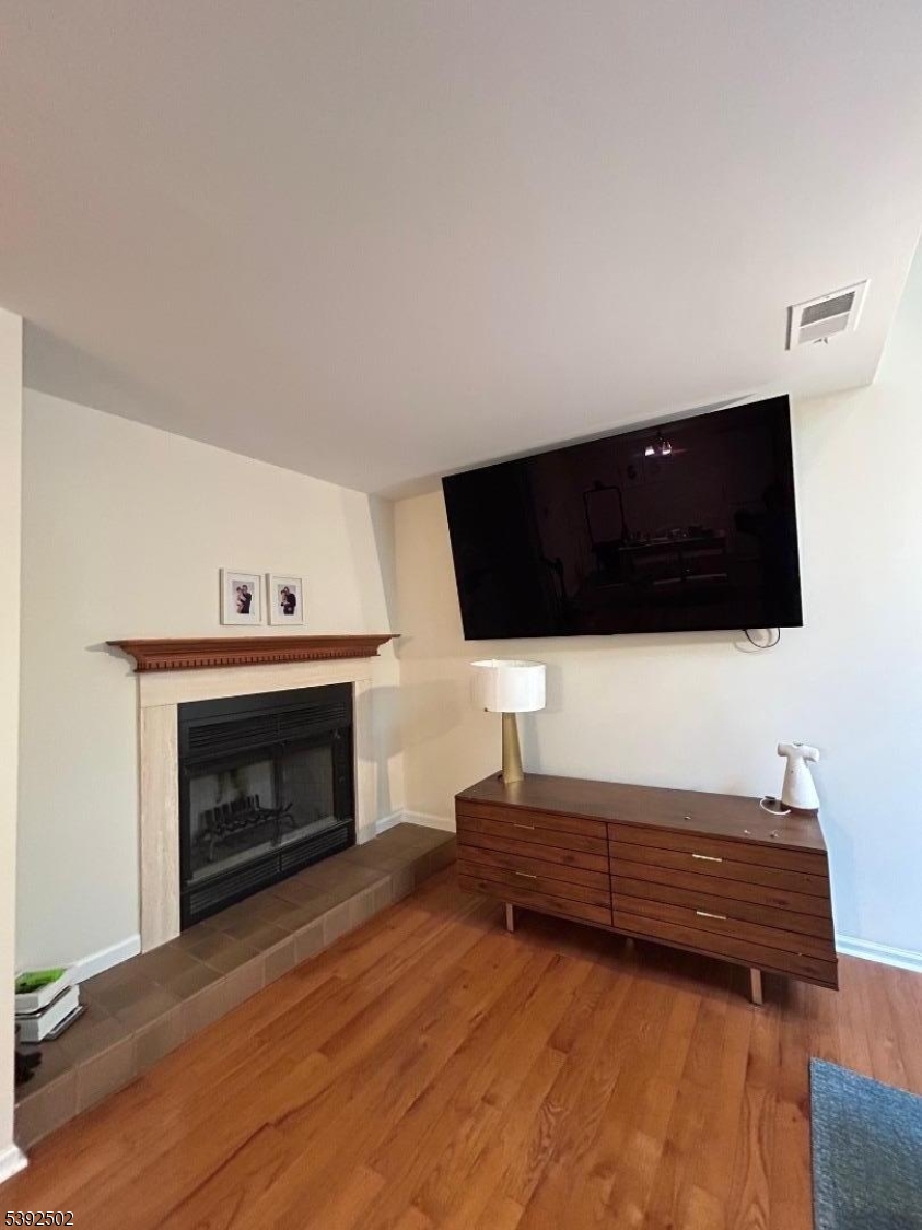 Crestmont Highlands - Residential Lease