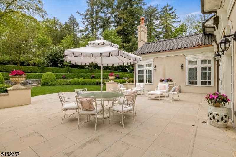 New Vernon - Residential