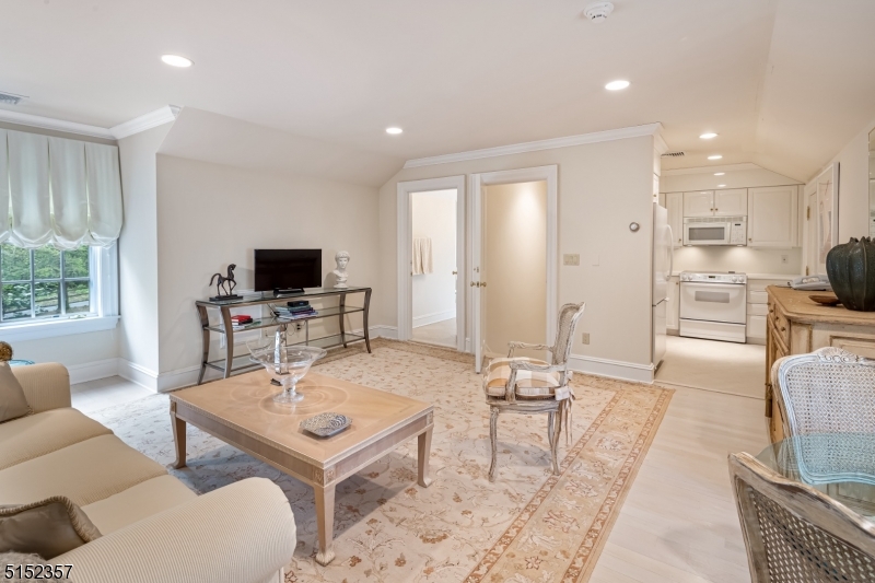 New Vernon - Residential