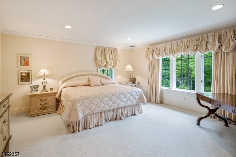 New Vernon - Residential