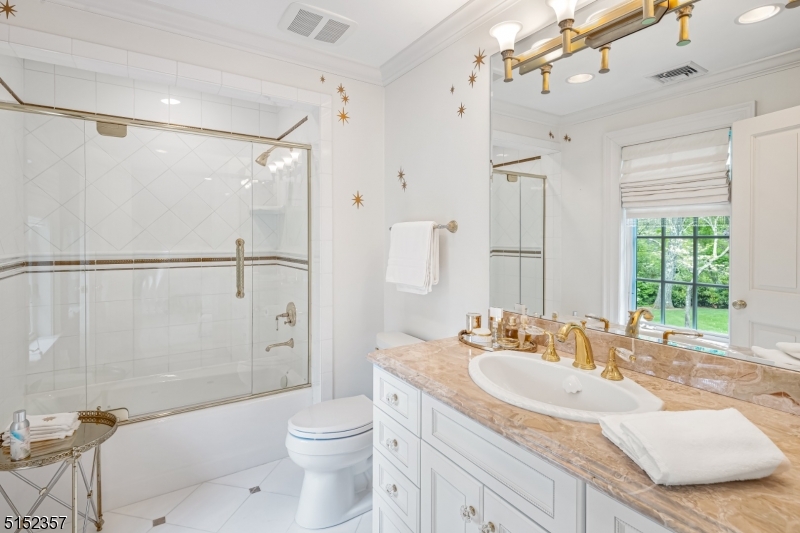 New Vernon - Residential