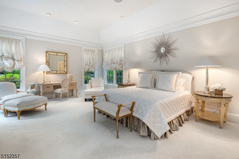 New Vernon - Residential