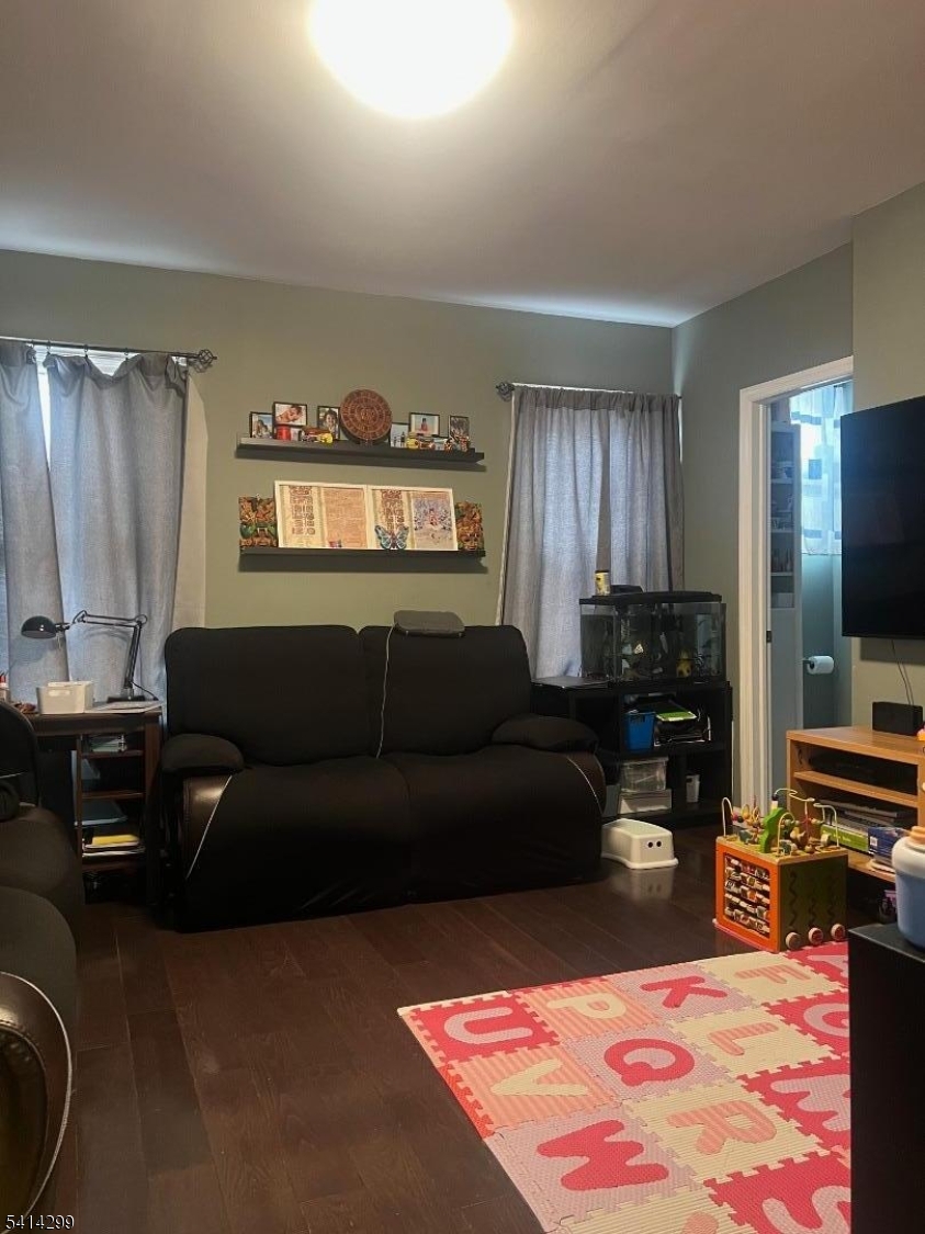 IRONBOUND - Residential Income