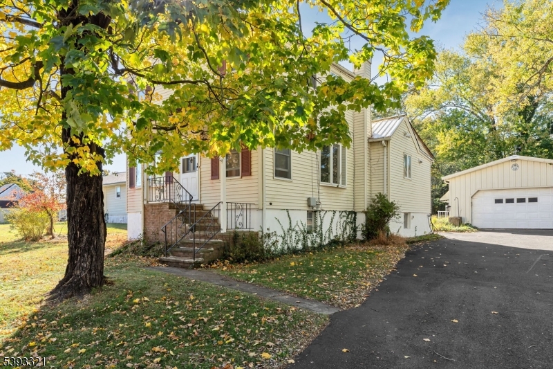 Bradley Gardens - Residential