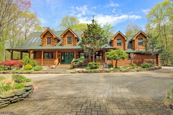 31 KENT RD, NEWTON, NJ 07860 - Image 7249e9a82be2de52a5b4e8adb90e7a64/3313340115