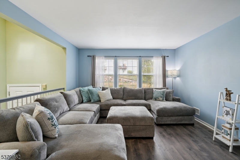 Oak Hill Community - Residential