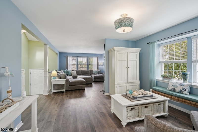 Oak Hill Community - Residential