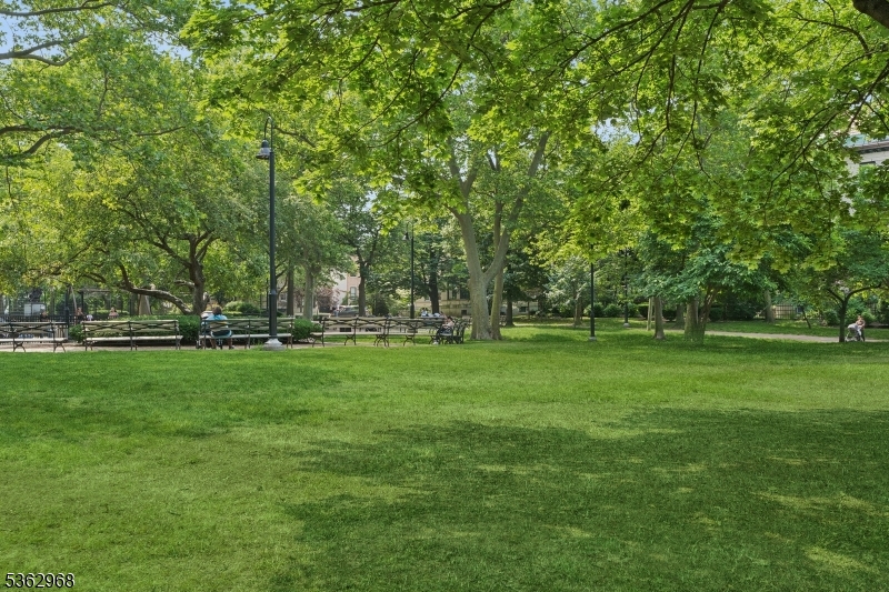 Hoboken City, New Jersey 07030, United States, 2 Bedrooms Bedrooms, ,1 BathroomBathrooms,Residential,Active,146975