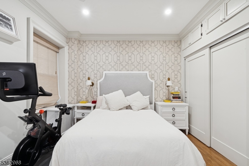 Hoboken City, New Jersey 07030, United States, 2 Bedrooms Bedrooms, ,1 BathroomBathrooms,Residential,Active,146975