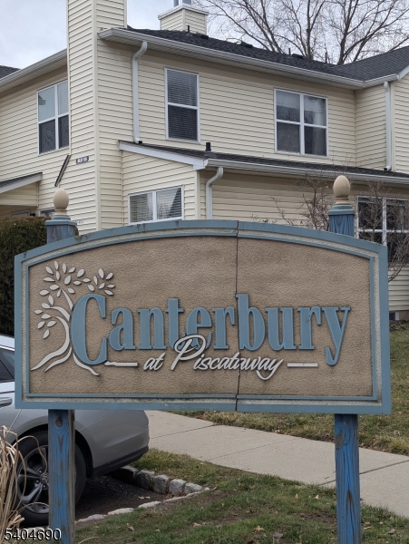 BIRCH RUN  287 EXIT 8 ON - Residential