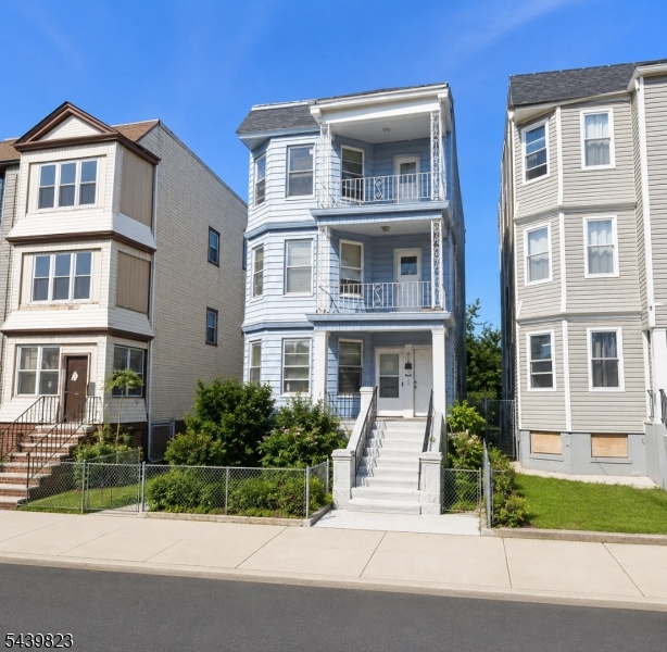 Photo 1 of 13 — 191 22Nd St, Irvington Twp., NJ 07111