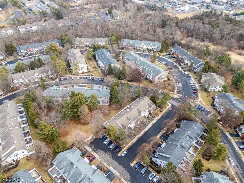 Franklin Twp., New Jersey 08823, United States, 3 Bedrooms Bedrooms, ,3 BathroomsBathrooms,Residential,Pending,9555