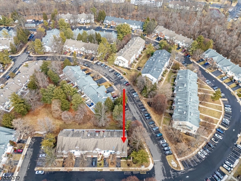 Franklin Twp., New Jersey 08823, United States, 3 Bedrooms Bedrooms, ,3 BathroomsBathrooms,Residential,Pending,9555