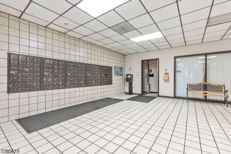 Linden Towers - Residential