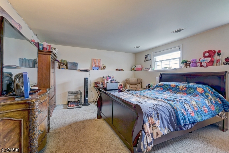 Englishtown - Residential