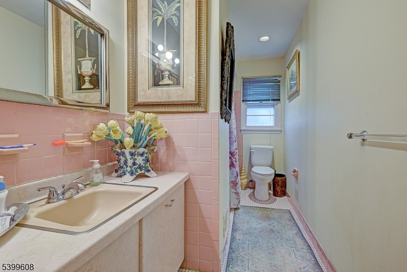 Englishtown - Residential