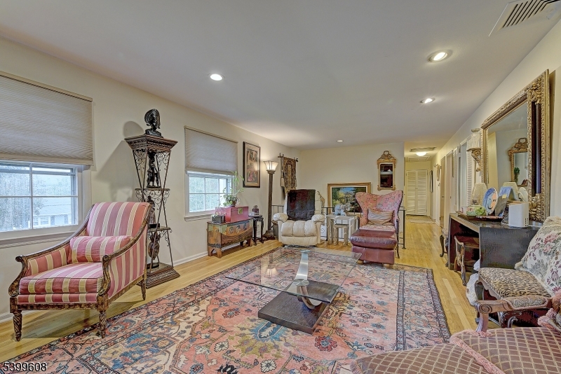 Englishtown - Residential