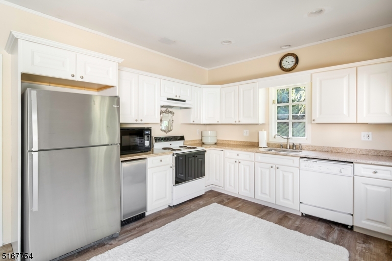 New Vernon - Residential