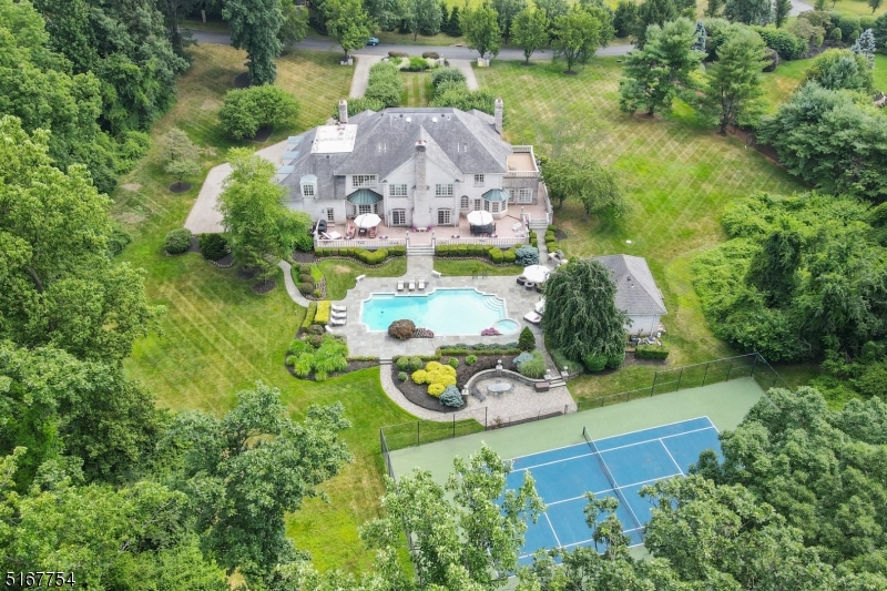 New Vernon - Residential