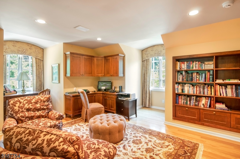 New Vernon - Residential