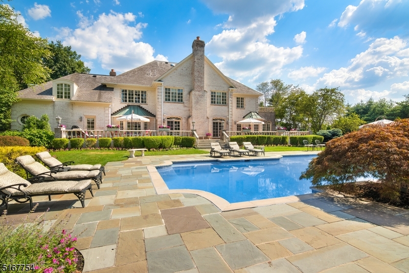 New Vernon - Residential