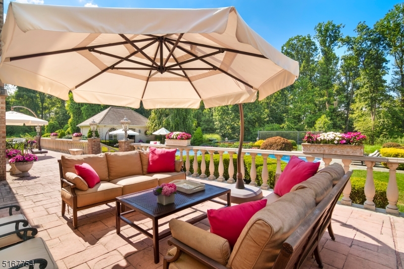 New Vernon - Residential