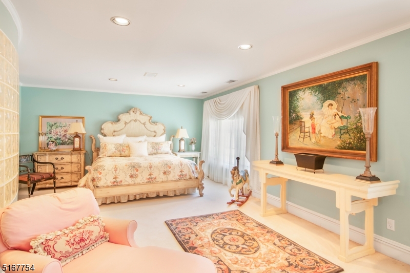 New Vernon - Residential