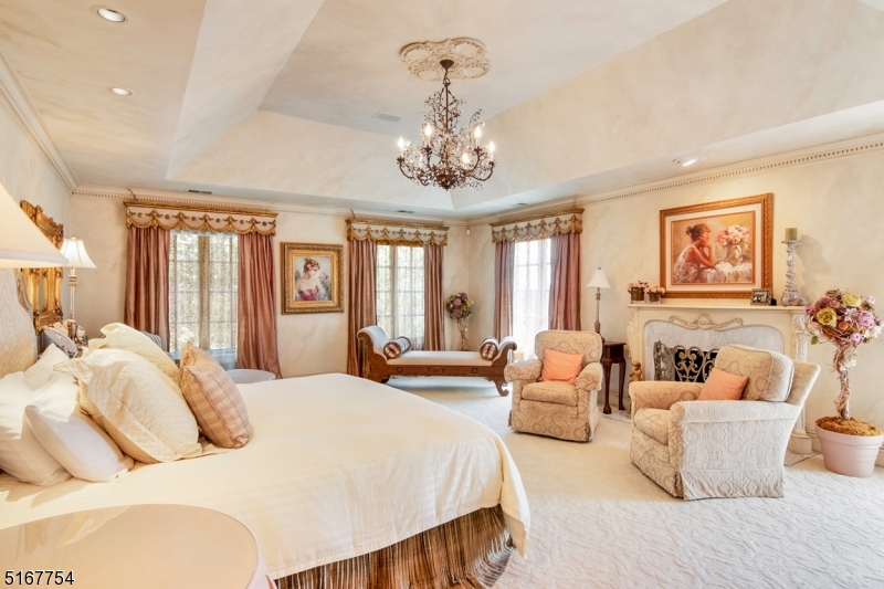 New Vernon - Residential