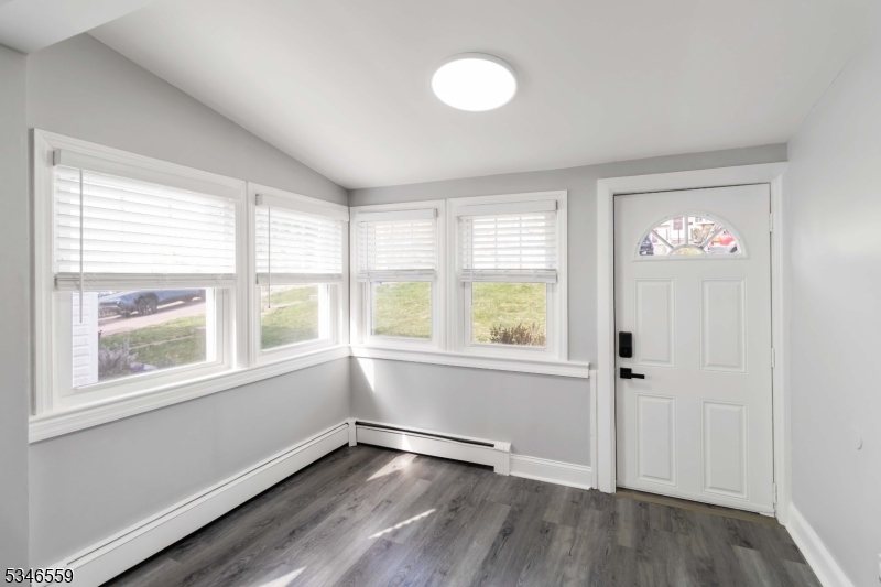 Lake Hiawatha - Residential Lease