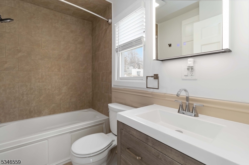 Lake Hiawatha - Residential Lease