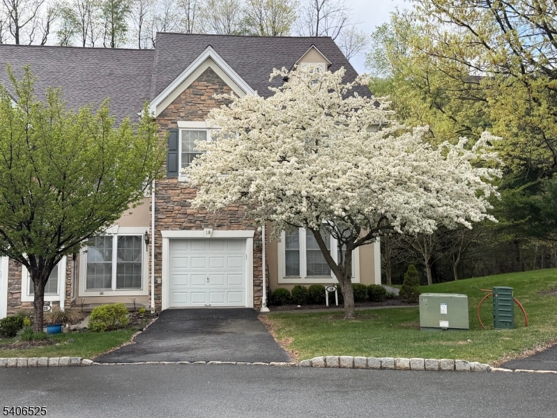 Lakeside - Residential