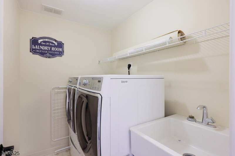 Lakeside - Residential