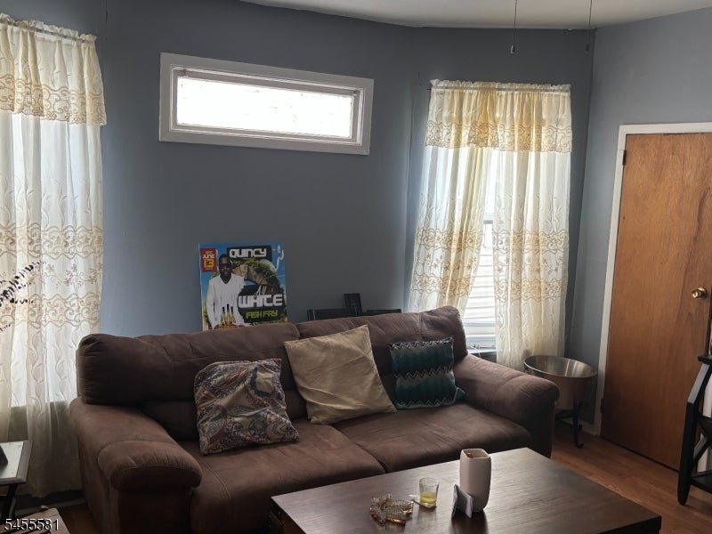 93 Steuben St - Photo 2