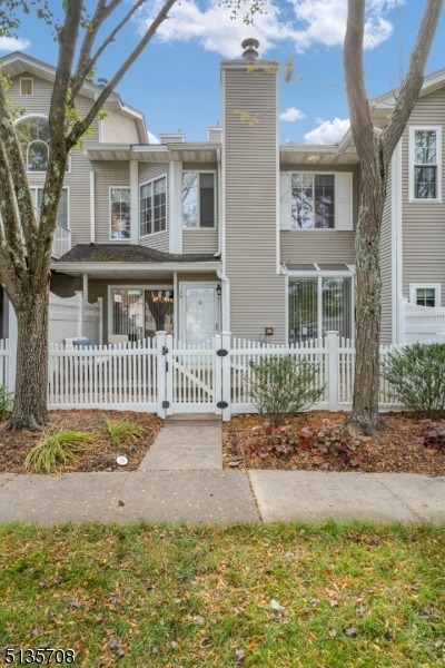 Crestmont - Residential Lease