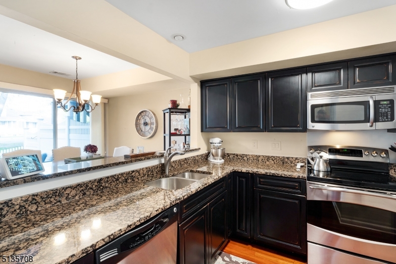 Crestmont - Residential Lease