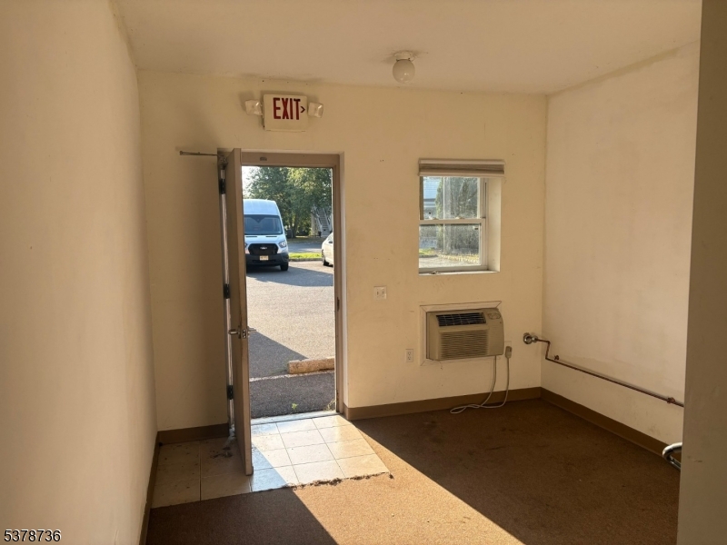 Bridgewater Twp., New Jersey 08807, United States, ,Residential,Active,192622