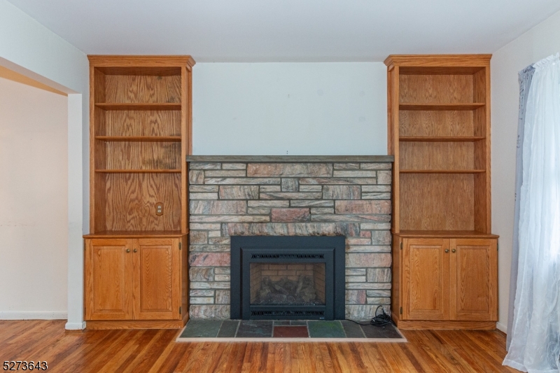 Oak Ridge - Residential