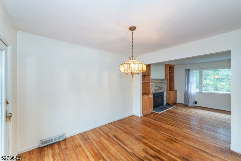 Oak Ridge - Residential