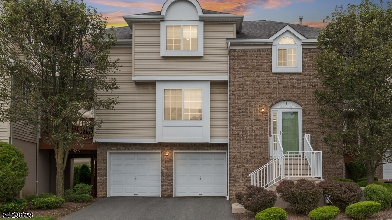 Whispering Way - Residential