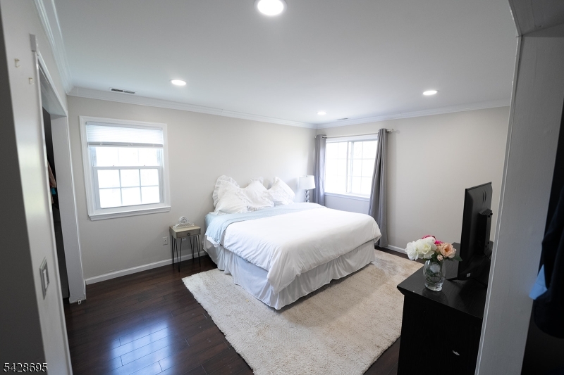 Country Oaks - Residential