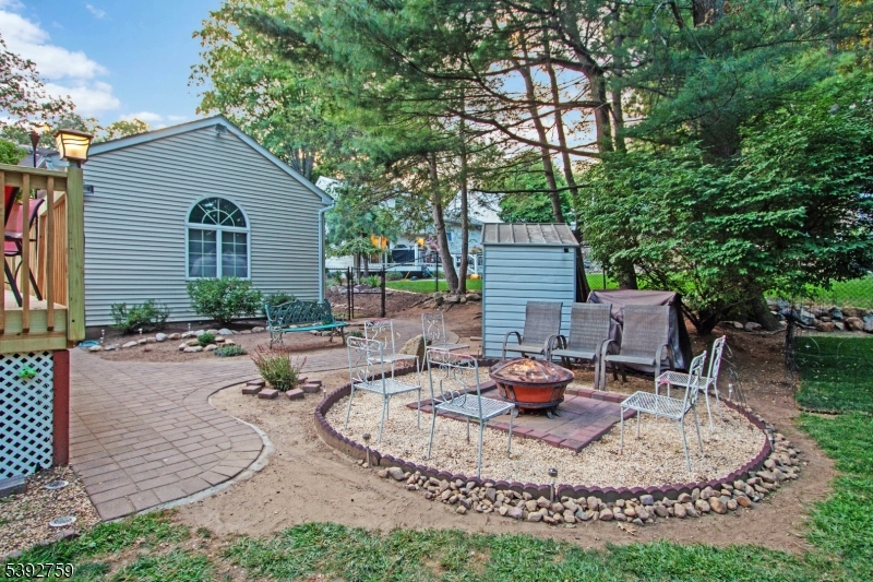 White Meadow Lake - Residential