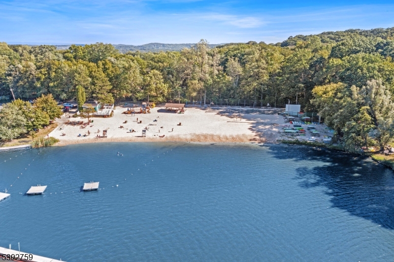 White Meadow Lake - Residential