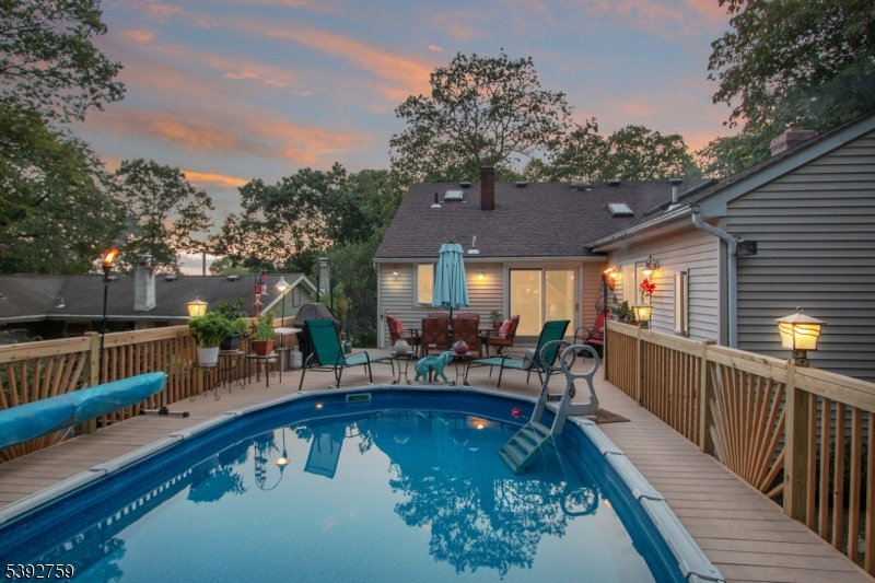 White Meadow Lake - Residential