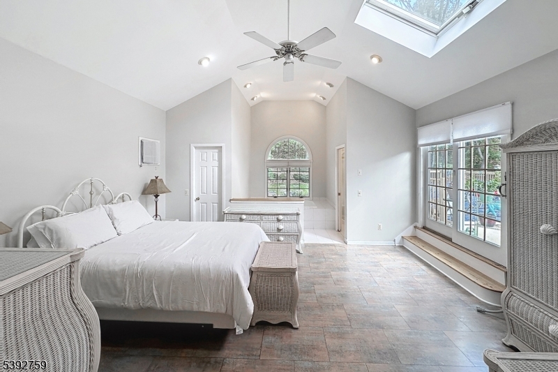 White Meadow Lake - Residential