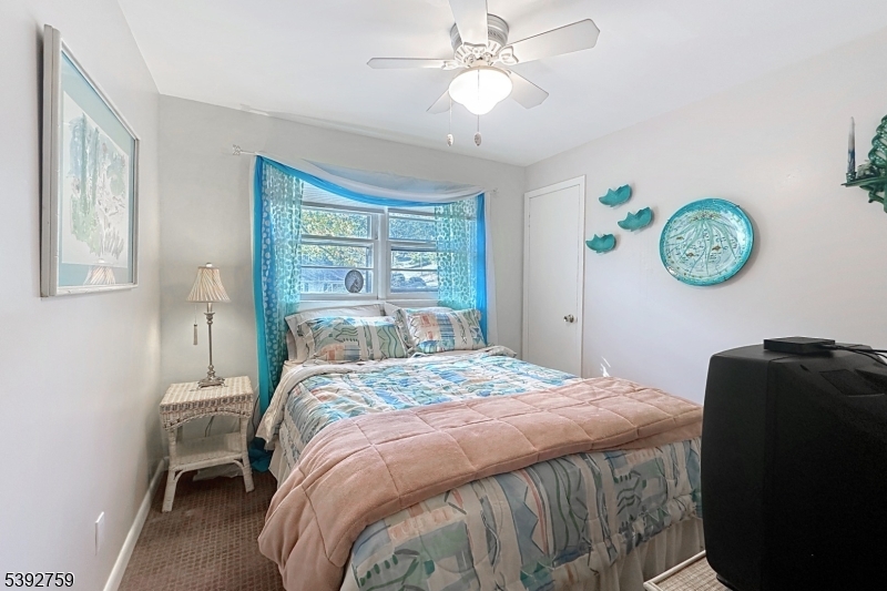 White Meadow Lake - Residential