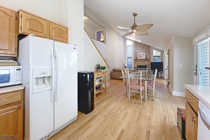 White Meadow Lake - Residential