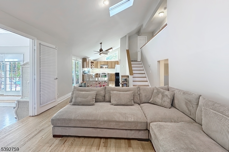 White Meadow Lake - Residential