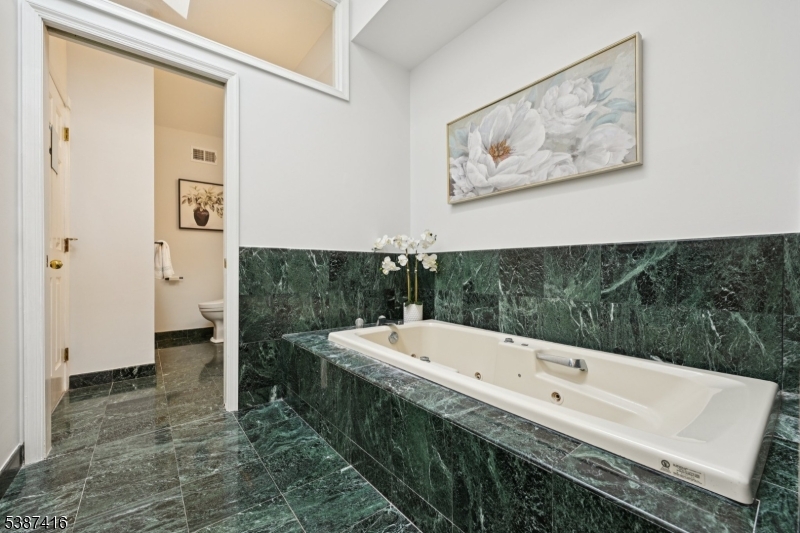 Spruce Edge - Residential